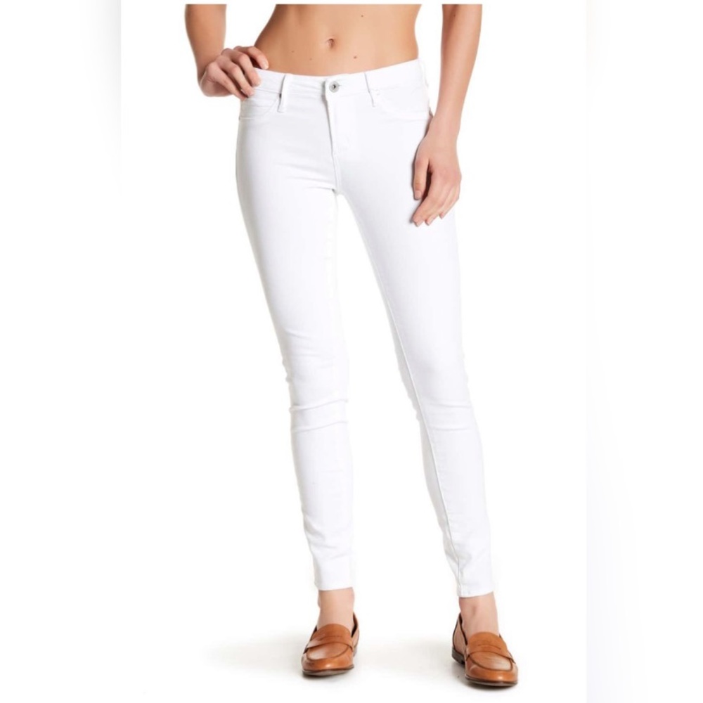 White Skinny Jeans